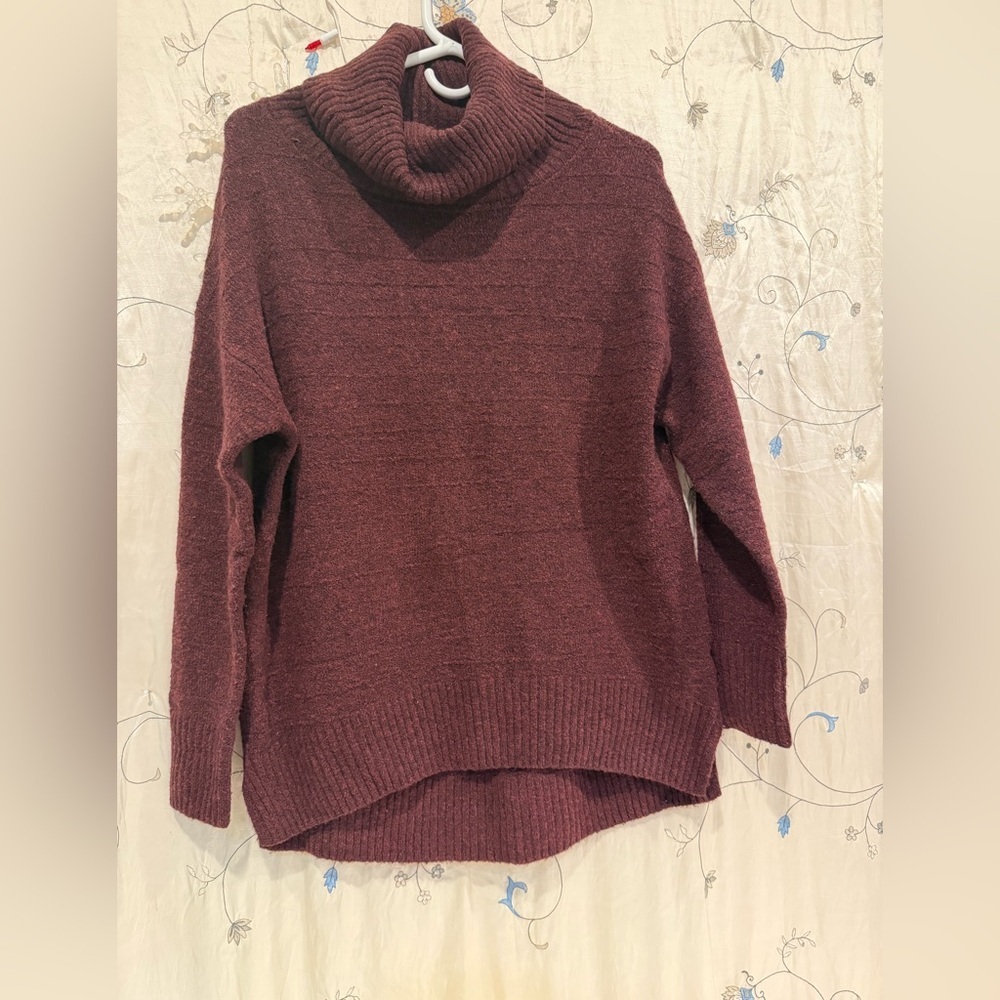 Old Navy Women's Maroon Cowl Neck Sweater - Picture 2 of 9
